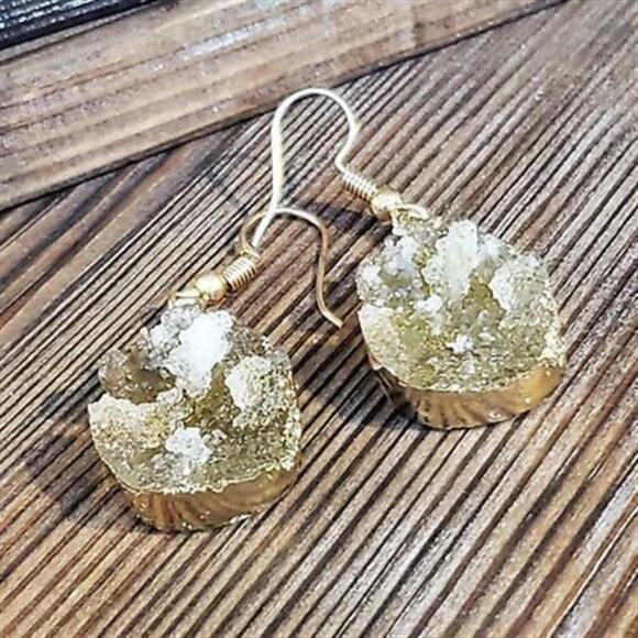 Druzy Agate Teardrop Earrings Gold Plated Pale Yellow - Picture 1 of 4